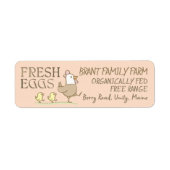 卵の色のカートンのラベルにママめんどりと雛 ラベル (正面)