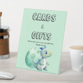 卵の赤ちゃんシャワー付きかわいいベビー恐竜 台座サイン (インサイチュ)