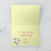 卵を持つ少年と少女のイースターバニー シーズンカード (内部)