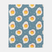 卵を青で揚げる フリースブランケット (正面)