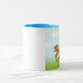 卵を飾るハッピーイースターのバニー マグカップ (中央)