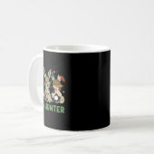 卵ハンターバニーByckwardキャップ狩りイースター コーヒーマグカップ (正面左)