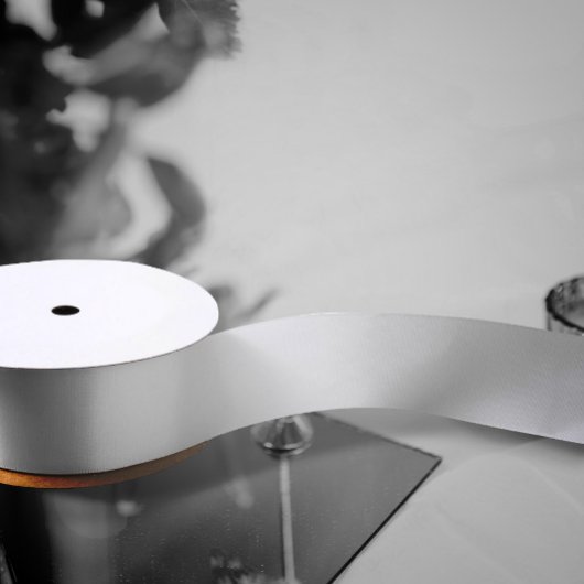 卵モダン殻白結婚の サテンリボン