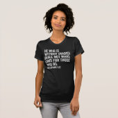 卵巣なき者 ヴィンテージ レトロ Tシャツ (正面フル)