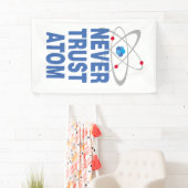 原子を信頼しない 横断幕 (インサイチュ)