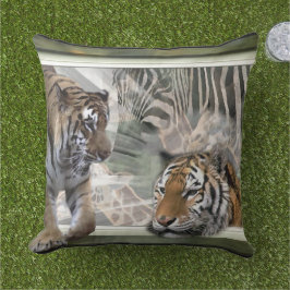 原生ジャングルの野生動物 アウトドアクッション