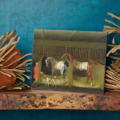 厩舎と有名な二頭のランニング馬が所有している フォトプラーク (側面)