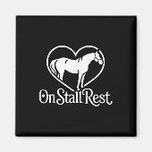 厩舎の上では馬小屋のハート馬小屋があった。 マグネット (正面)