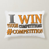 「厳しい大会」かわいいデザイン。買今 アクセントクッション (正面)