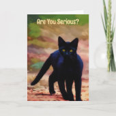 厳しい顔の黒猫 楽しいパロディ 誕生日カード カード (正面)