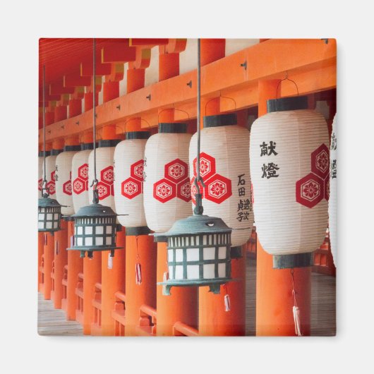 厳島神社内の灯籠 マグネット (正面)