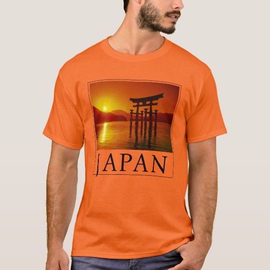厳島神社大鳥居 |宮島,日本 Tシャツ (正面)