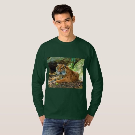 厳粛なトラ Tシャツ (正面フル)