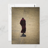 厳粛な僧侶 ポストカード (正面/裏面)