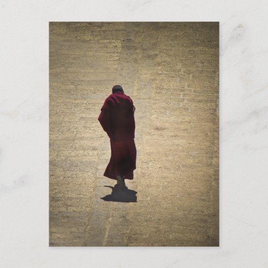 厳粛な僧侶 ポストカード (正面)