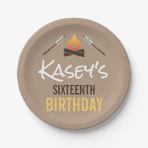 友人とのS'moreおもしろいBonfireバースデーパーティー