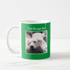 友人の隣で休んでいる疲れた犬の最高の写真 コーヒーマグカップ