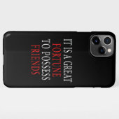 友人の電話ケースを持っている iPhoneケース (裏面横)