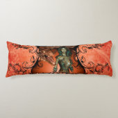 友人、装飾的なフレームの戦闘機が付いているドラゴン ボディピロー (正面)