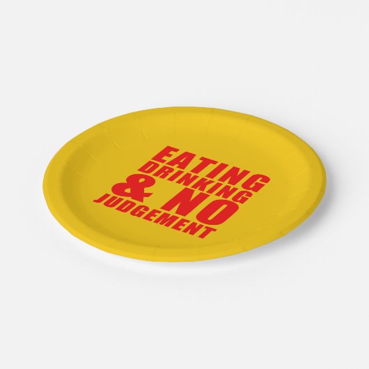 友情の食べ飲み方の判断プレート ペーパープレート (アングル)