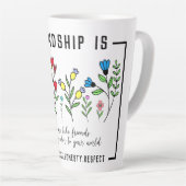 友情はロイヤリティ、信頼、誠実、尊敬の花である カフェラテマグ (右アングル)