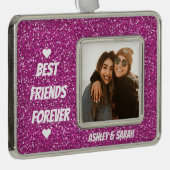 友最高の人カスタムの写真と名前ピンクのグリッター シルバープレートフレームオーナメント (右)