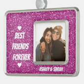 友最高の人カスタムの写真と名前ピンクのグリッター シルバープレートフレームオーナメント (左)