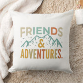 『友達と冒険』数々のカラー クッション (ブランケット)