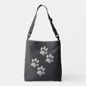 友達犬は銀の足を輝かせる クロスボディバッグ (裏面)