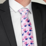 双五LGBTI ネクタイ<br><div class="desc">両性プライド旗のピンク、紫鮮やか、青を特徴とする目を引くソックスで、自信と色で足を伸ばす。ハンドプよくはしゃぐリントデザイン与えは、個人的で表現的なtouchで、これらの靴下はあなたのアイデンティティを共有するおもしろいの方法を作る。プライドのイベントやカジュアル外出、または声明を作成しながら心地よいでのんびりするのに最適。</div>