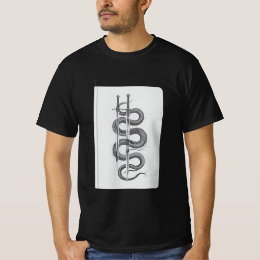 双剣と蛇の神秘的なアート Tシャツ (正面)
