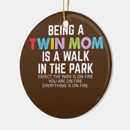 双子おもしろいのことわざツインママ セラミックオーナメント (左)