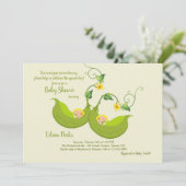 双子のえんどう豆のベビーシャワーの招待状 招待状 (スタンド正面)