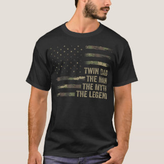 双子のパパ カモフラージュ USA フラッグ 双子のパパ 伝説の男 Tシャツ