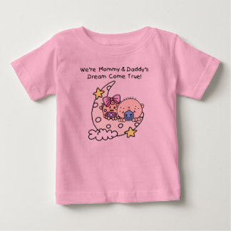 双子のママとパパの夢のTシャツ ベビーTシャツ