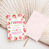 双子の女の子 ストロベリー ピンク グリーン かわいいベイビーシャワー 招待状