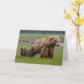 双子の子どもを持つ母グリズリー·ベア カード (黄色い花)