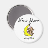 双子の少女の新しい母のTシャツとギフト マグネット (正面/裏面)