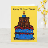 双子の少年がケーキの誕生日にクマをする カード (黄色い花)