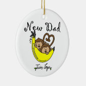 双子の少年サル新しい父の贈り物 セラミックオーナメント (右)