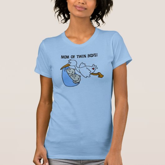 双子の少年ママ – コウノトリTシャツとギフト Tシャツ (正面)