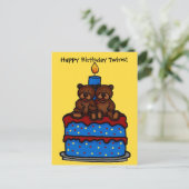 双子の男の子のお誕生日ケーキはがき ポストカード (スタンド正面)