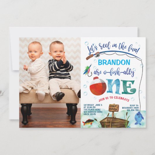 双子の男の子の小さな漁師1st誕生日の写真 招待状 (正面)