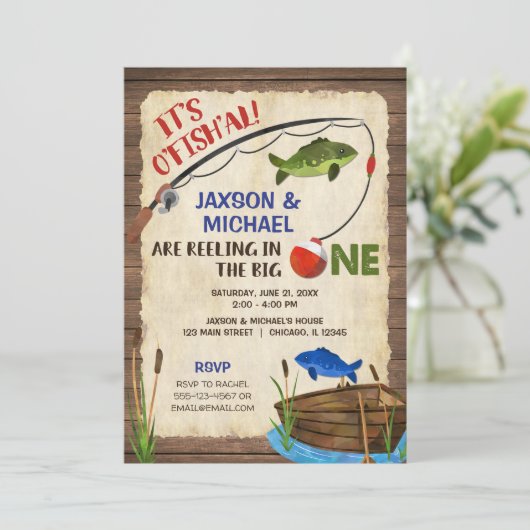 双子の男の素朴子魚釣り1歳の誕生日の男の子 招待状 (スタンド正面)