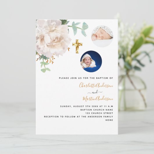 双子の白フローラ写真男女兼用洗礼 招待状 (スタンド正面)