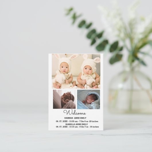 双子の誕生のお知らせカード |写真生まれたばかりの写真 エンクロージャーカード (スタンド正面)