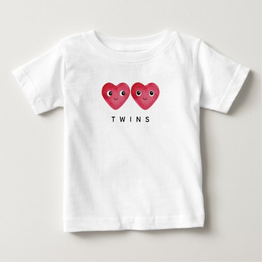 双子の赤ちゃん　二つの水彩画の赤いハートが笑顔 ベビーTシャツ (正面)