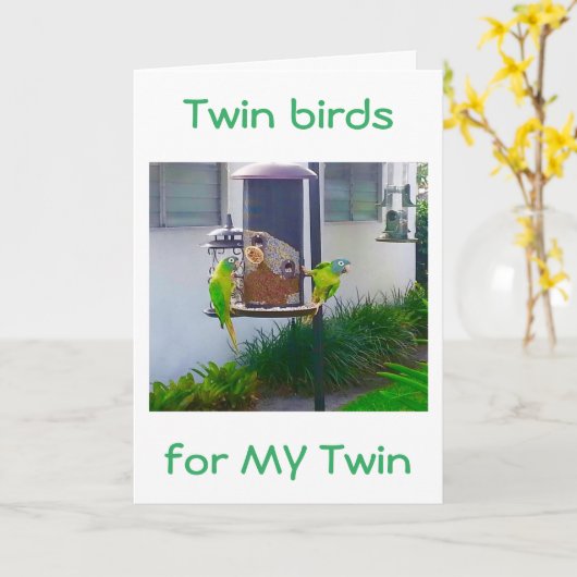 双子の鳥が歌うハッピーバースデー カード (黄色い花)