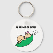 双子のTシャツとプレゼントのおばあちゃん キーホルダー (正面)