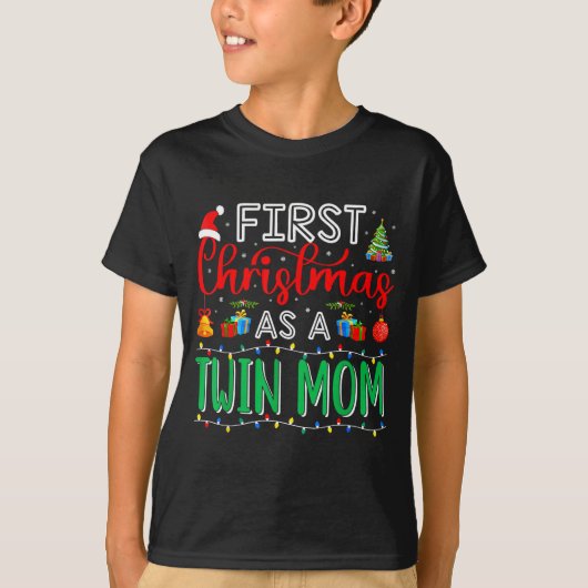 双子ママの初めてのクリスマス ファミリーおそろい 新しい双子用 Tシャツ (正面)